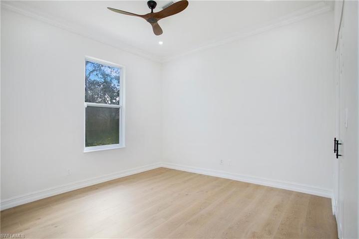 2591 White BLVD, NAPLES FL 34117