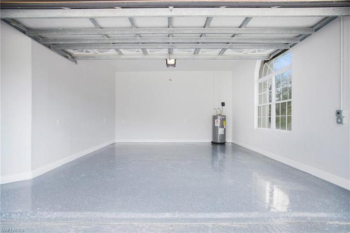 2591 White BLVD, NAPLES FL 34117