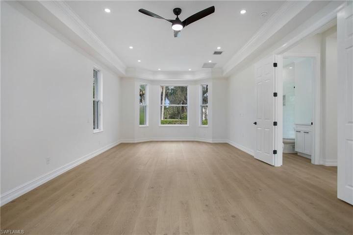 2591 White BLVD, NAPLES FL 34117