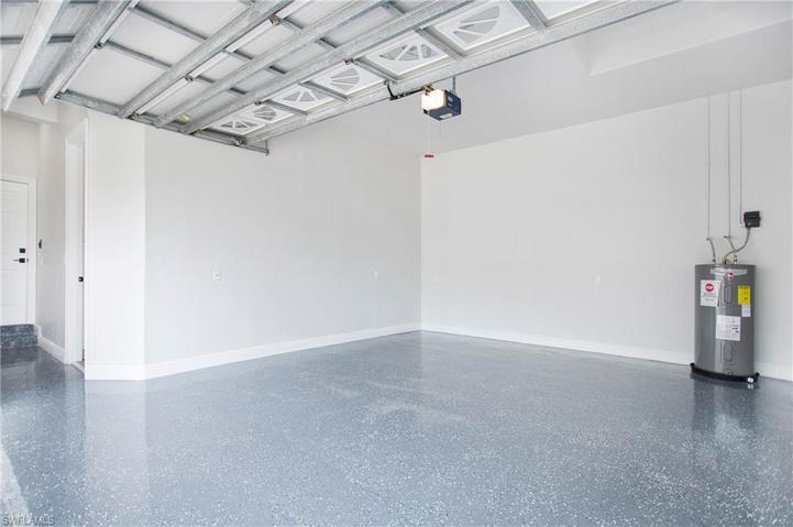 2591 White BLVD, NAPLES FL 34117