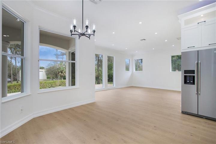 2591 White BLVD, NAPLES FL 34117