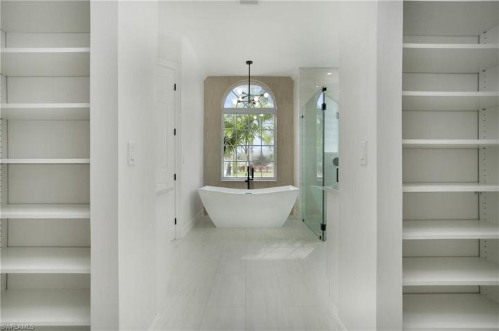 2591 White BLVD, NAPLES FL 34117