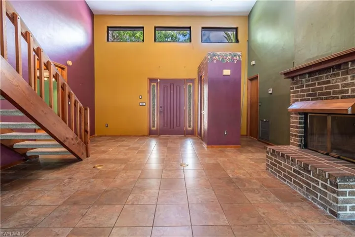 7314  Sean  LN, North Fort Myers, FL 33917