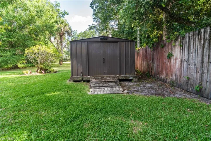 7314  Sean  LN, North Fort Myers, FL 33917
