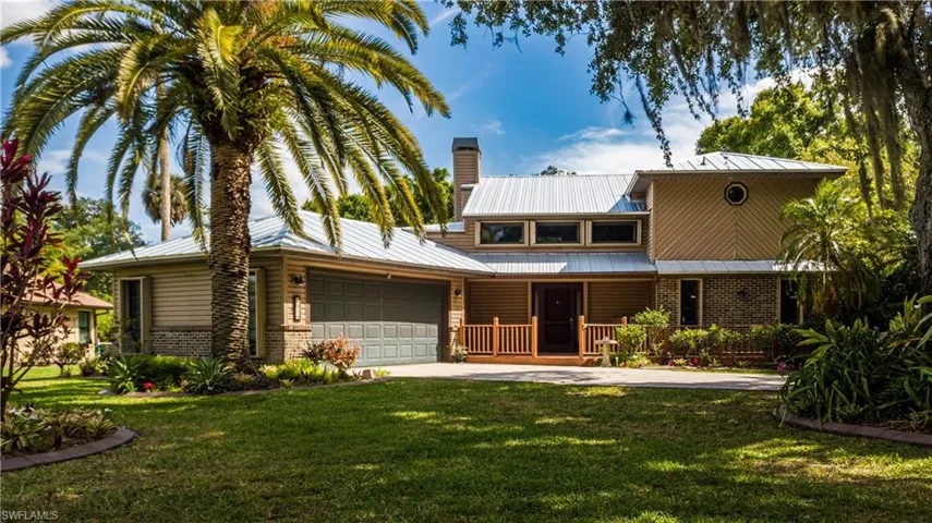 7314 Sean Ln, North Fort Myers, Florida 33917
