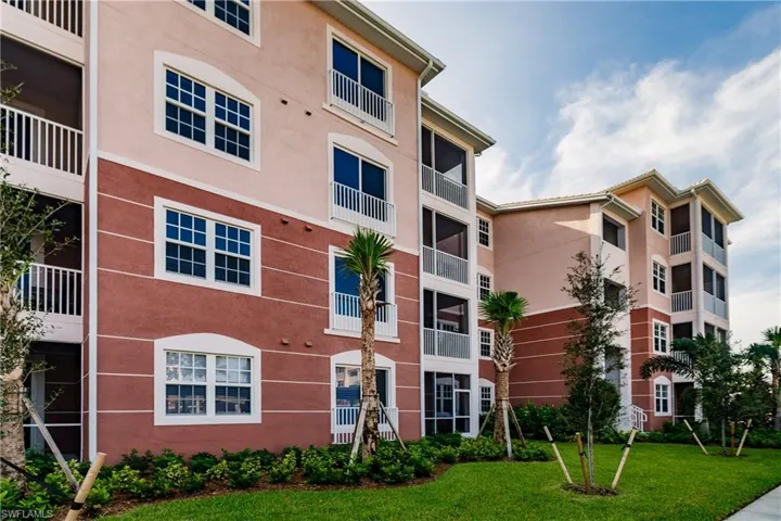 Majestic Palms Building 5 exterior