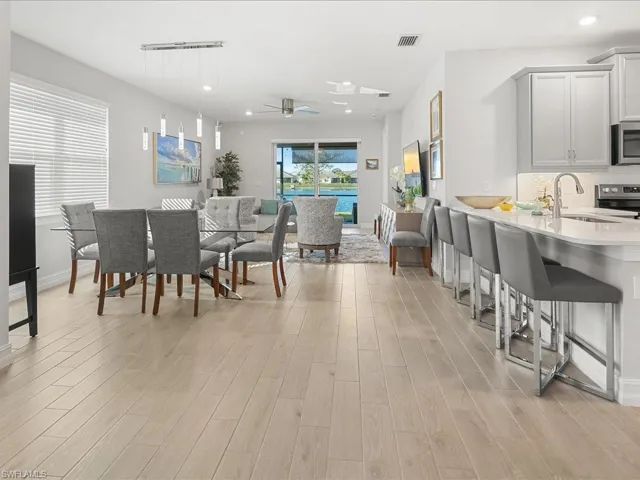 1157  Enbrook  LOOP, Naples, FL 34114