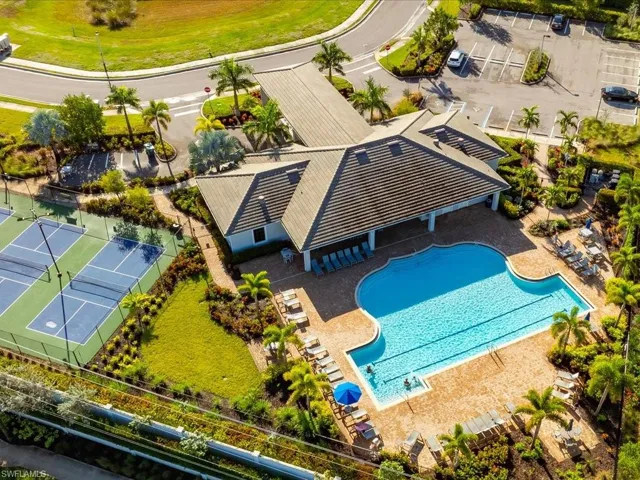 1157  Enbrook  LOOP, Naples, FL 34114
