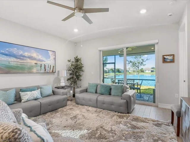 1157  Enbrook  LOOP, Naples, FL 34114