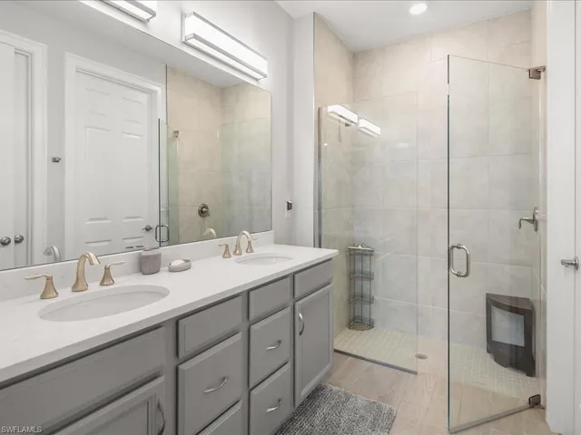 1157  Enbrook  LOOP, Naples, FL 34114