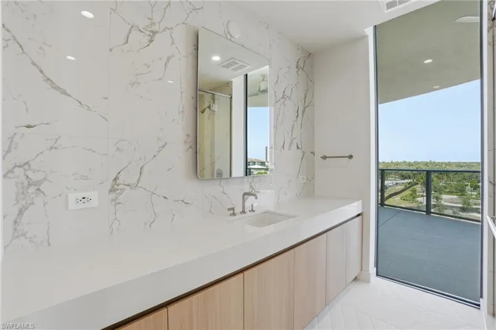 Bathroom #4