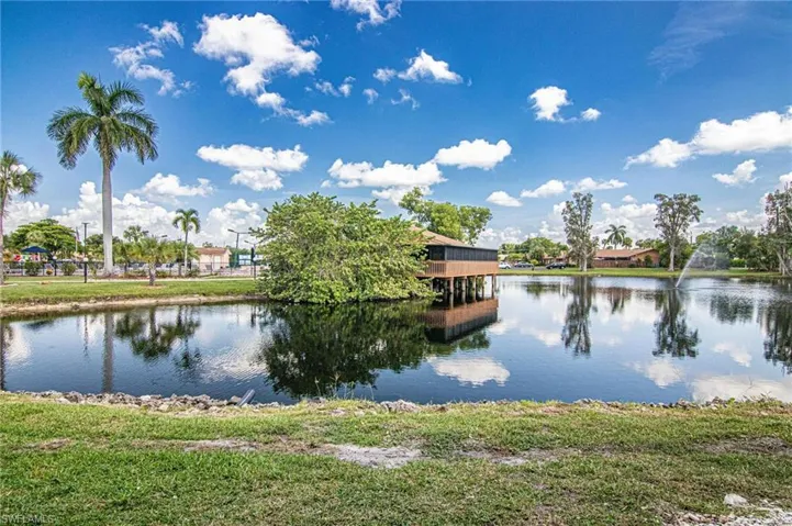 17421 Birchwood Ln 2, Fort Myers, Florida 33908