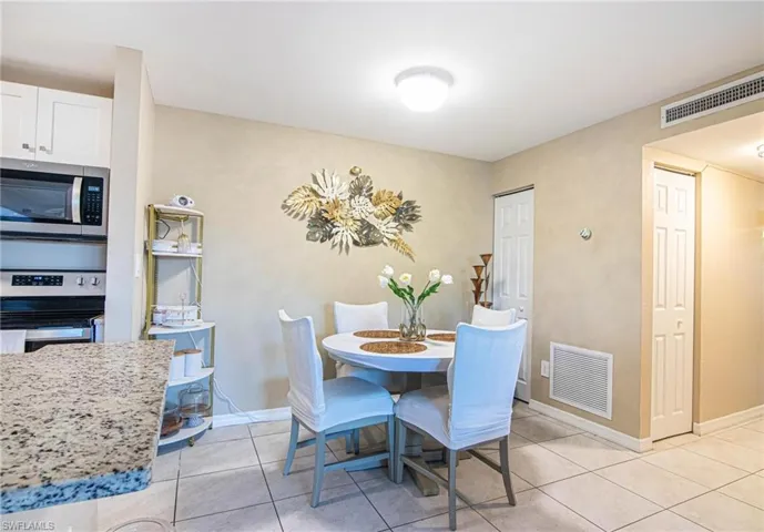 17421 Birchwood Ln 2, Fort Myers, Florida 33908