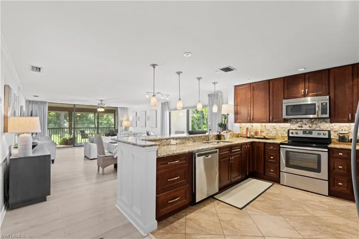 16442 Timberlakes Dr 204, Fort Myers, Florida 33908