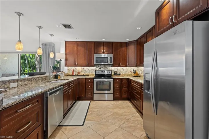 16442 Timberlakes Dr 204, Fort Myers, Florida 33908