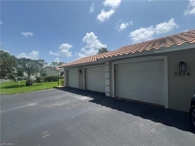 5936 Cranbrook Way B102, Naples, Florida 34112