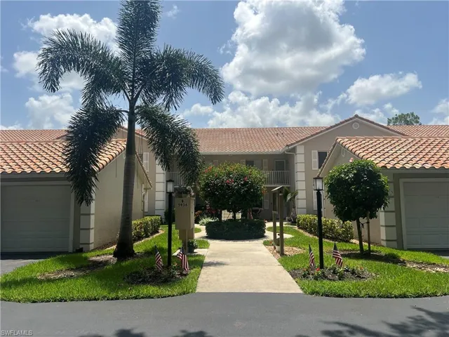 5936 Cranbrook Way B102, Naples, Florida 34112