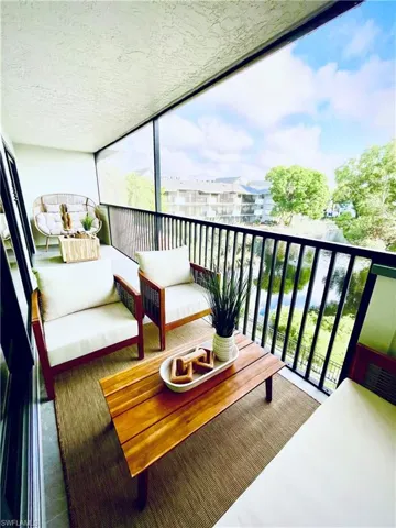 Beautiful Patio Seating area, overlooking lagoon