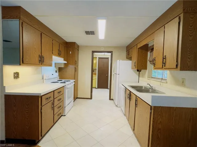 1079 Indian Mound Road (lots 15 & 16), Moore Haven, FL 33971, Intercoastal Waterway Access, over 400’ water frontage