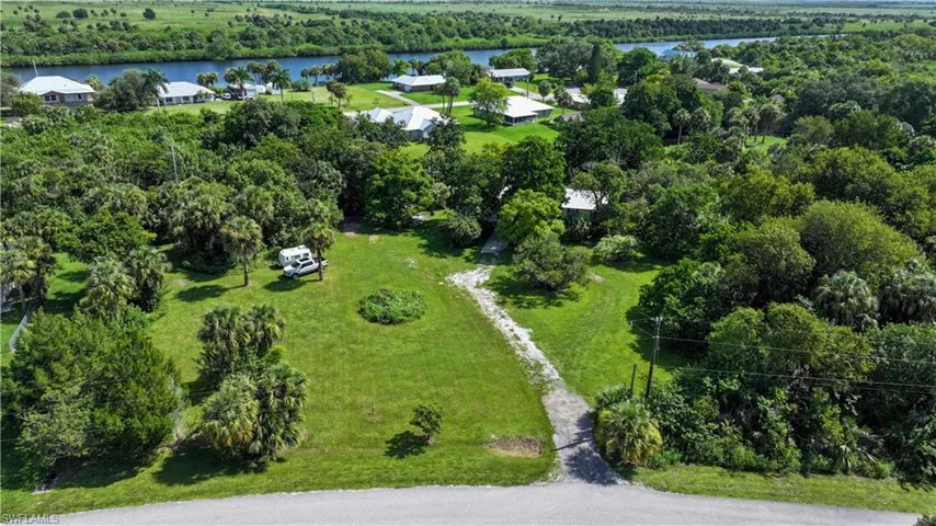 1079 Indian Mound Road (lots 15 & 16), Moore Haven, FL 33971, Intercoastal Waterway Access, over 400’ water frontage
