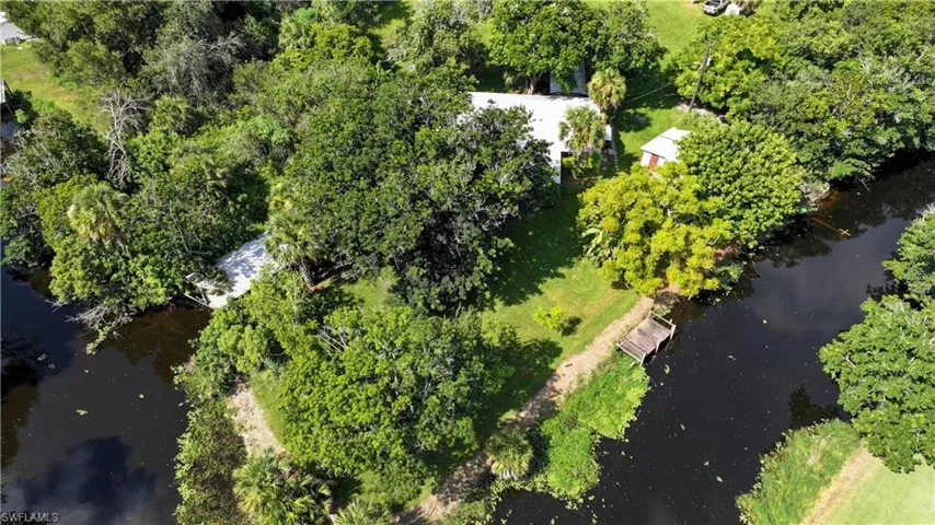 1079 Indian Mound Road (lots 15 & 16), Moore Haven, FL 33971, Intercoastal Waterway Access, over 400’ water frontage