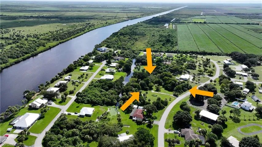 1079 Indian Mound Road (lots 15 & 16), Moore Haven, FL 33971, Intercoastal Waterway Access, over 400’ water frontage