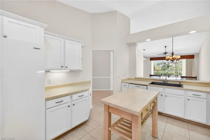 23234  Coconut Shores  DR, Estero, FL 34134