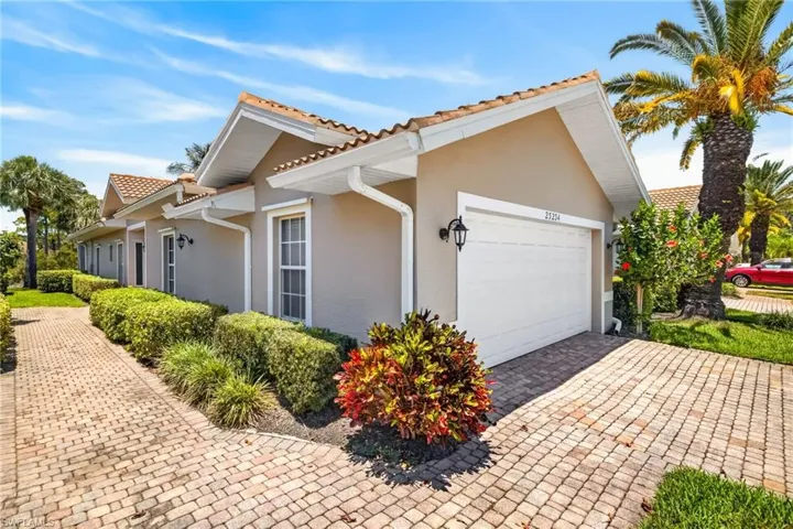 23234  Coconut Shores  DR, Estero, FL 34134