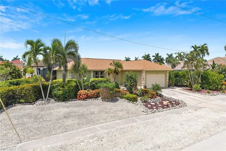 1485 Honeysuckle Ave, Marco Island, Florida 34145