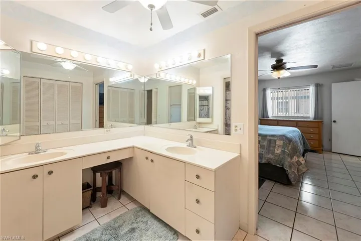 1485 Honeysuckle Ave, Marco Island, Florida 34145