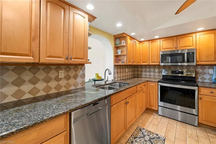 1485 Honeysuckle Ave, Marco Island, Florida 34145