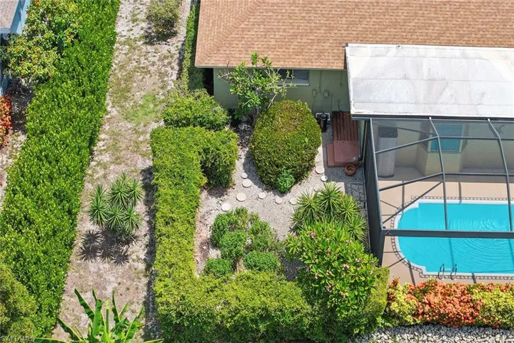 1485 Honeysuckle Ave, Marco Island, Florida 34145
