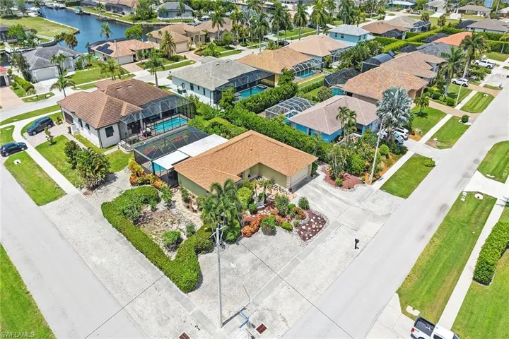 1485 Honeysuckle Ave, Marco Island, Florida 34145