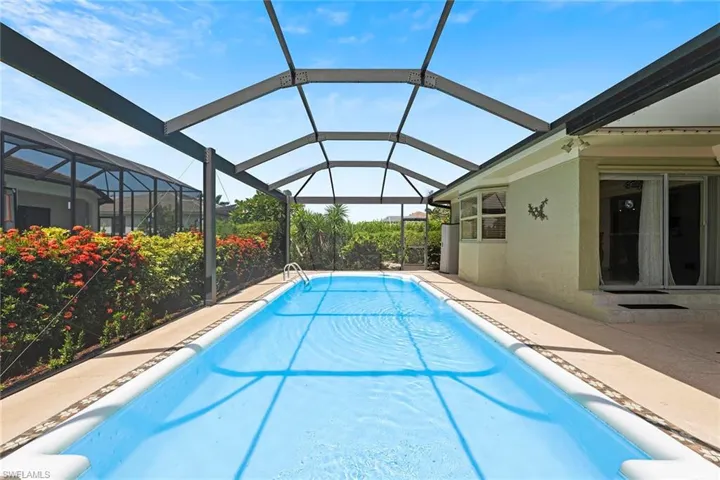 1485 Honeysuckle Ave, Marco Island, Florida 34145