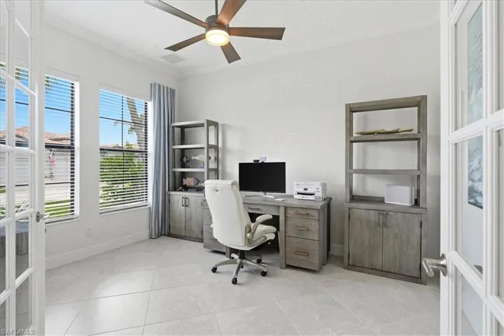 4559 Tamarind Way, Naples, Florida 34119