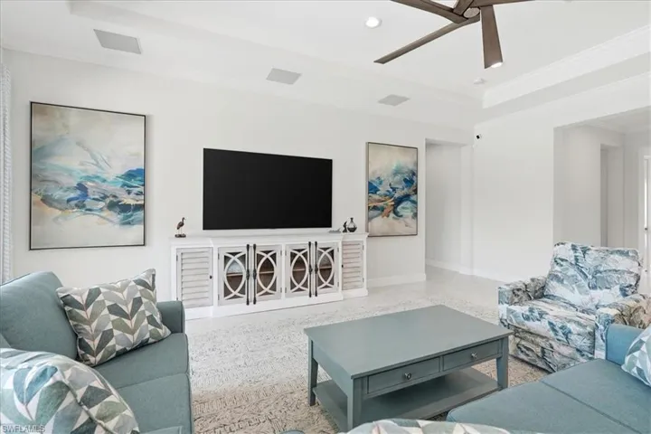 4559 Tamarind Way, Naples, Florida 34119