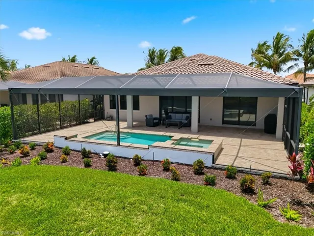 4559 Tamarind Way, Naples, Florida 34119