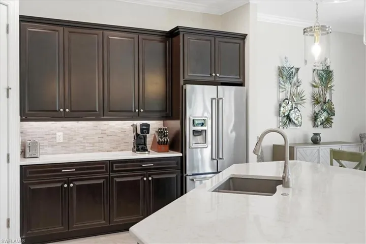 4559 Tamarind Way, Naples, Florida 34119