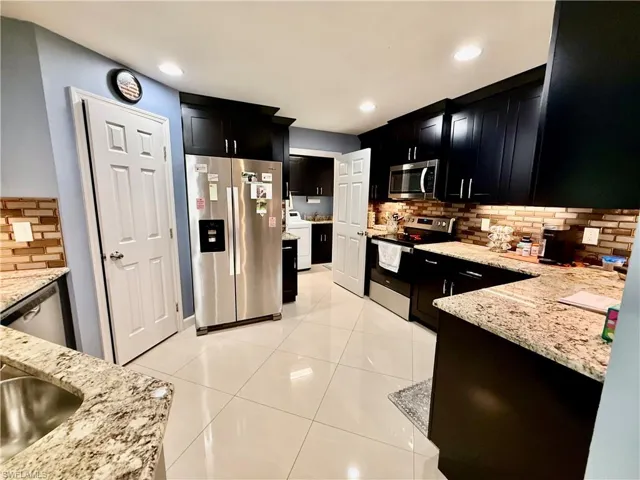 1302  Magnolia  AVE, Lehigh Acres, FL 33972