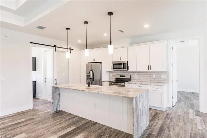 520 NW 6th  ST, Cape Coral, FL 33993