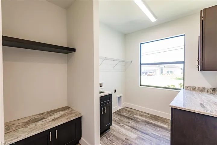 520 NW 6th  ST, Cape Coral, FL 33993