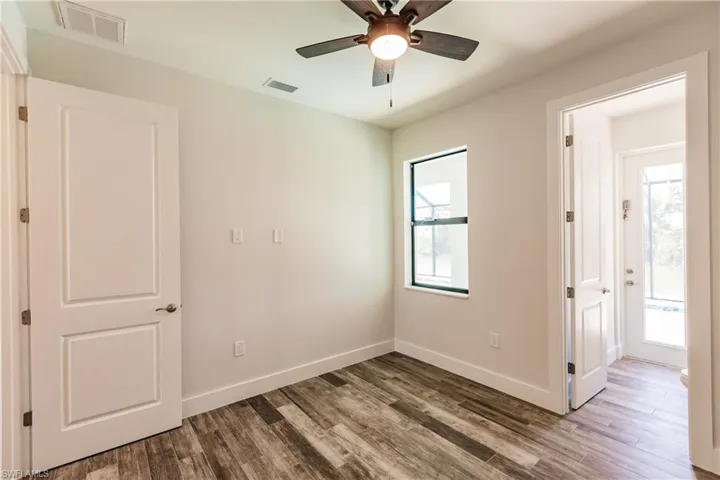 520 NW 6th  ST, Cape Coral, FL 33993