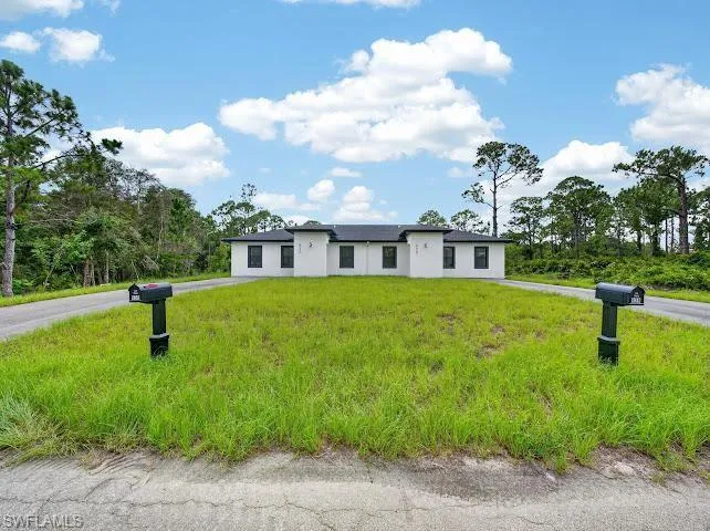 930 Hepburn Ave, Lehigh Acres, Florida 33974
