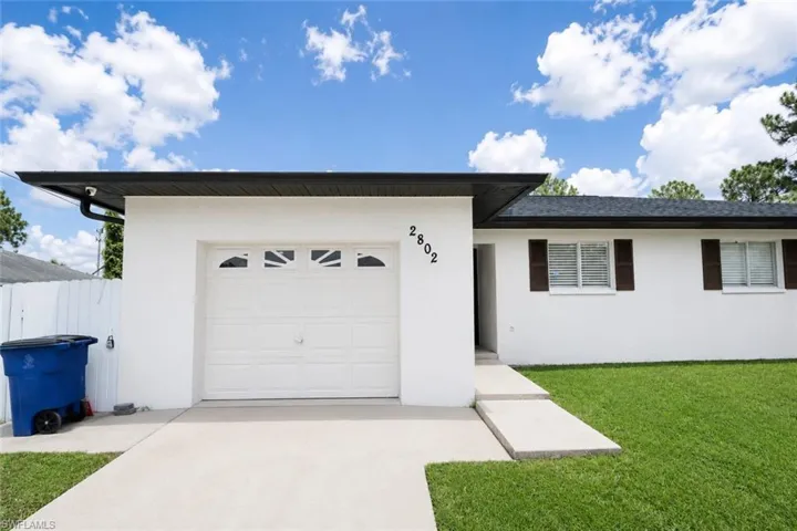 2800/2802 Hawalaska St, Lehigh Acres, Florida 33973
