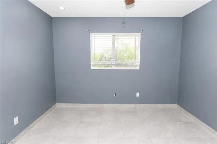 2800/2802 Hawalaska St, Lehigh Acres, Florida 33973