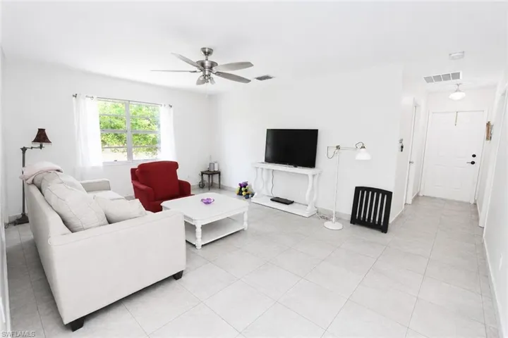2800/2802 Hawalaska St, Lehigh Acres, Florida 33973