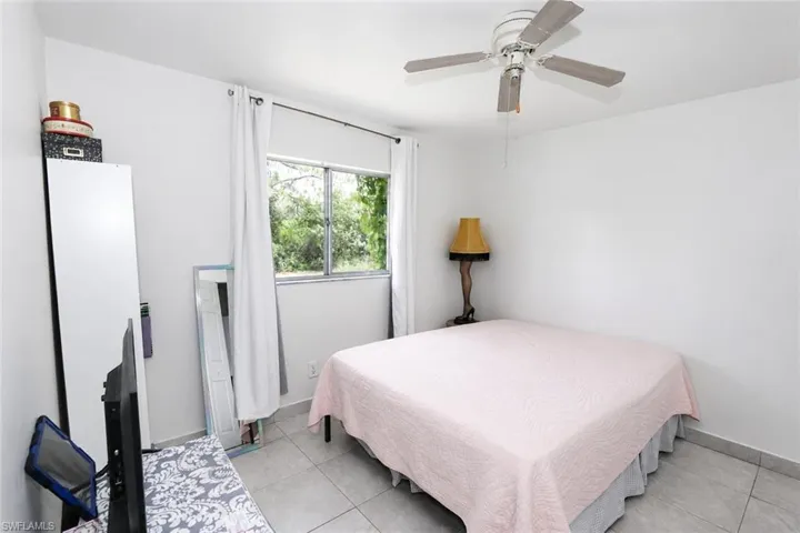 2800/2802 Hawalaska St, Lehigh Acres, Florida 33973