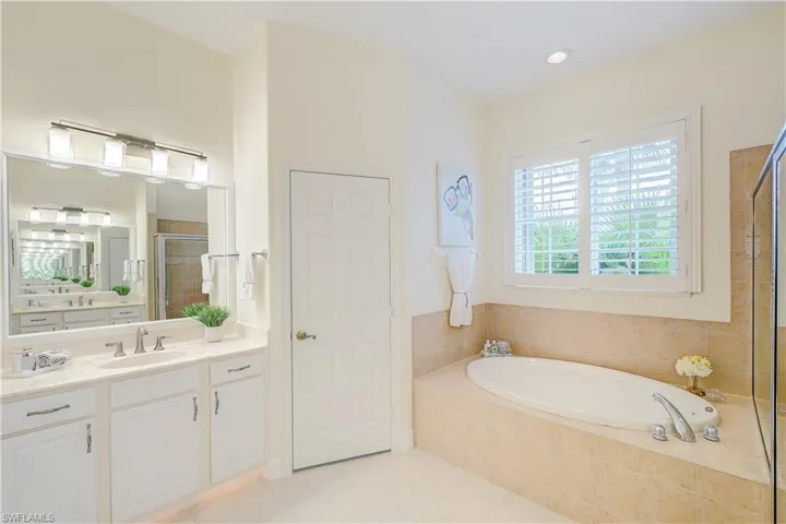 12910  Timber Ridge  DR, Fort Myers, FL 33913