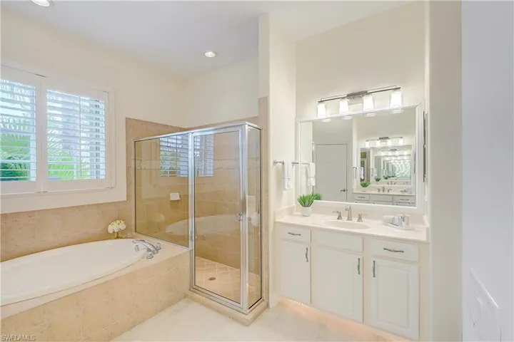 12910  Timber Ridge  DR, Fort Myers, FL 33913
