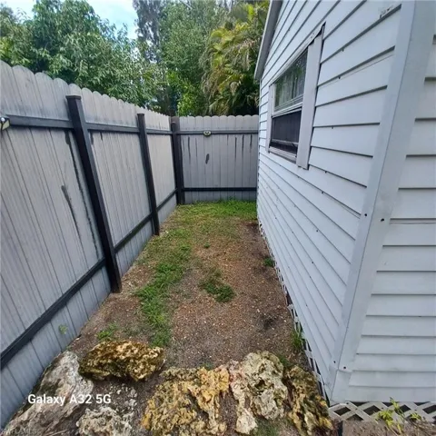 2324 Caladium Rd, Fort Myers, Florida 33905